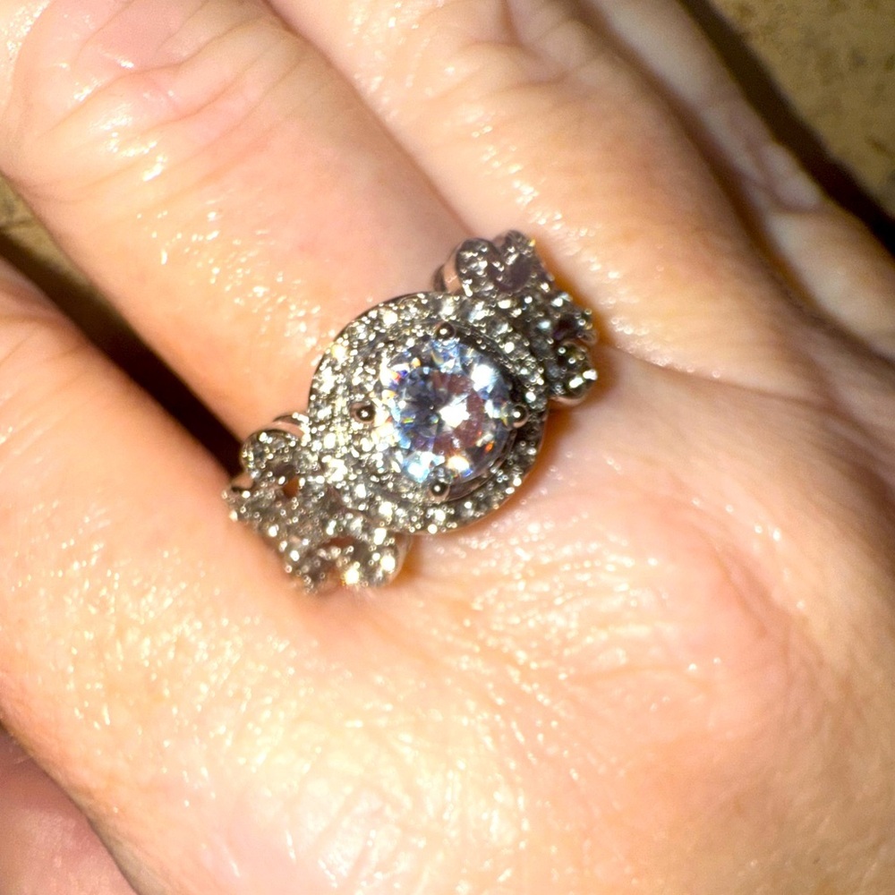 Verragio Vintage Style Sterling Silver Halo Engagement Ring Cubic Zirconia 9